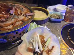-三人行骨头王火锅(长寿店)
