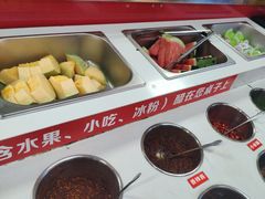 -渝里重庆火锅(航天城店)