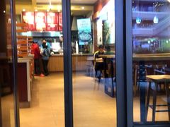 门面-The Habit Burger Grill 哈比特汉堡(爱琴海店)