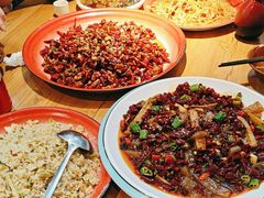 -先启半步颠小酒馆(虹桥龙湖天街店)