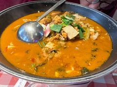 鱼籽鱼泡火锅-老街鱼嘴巴(坡子街老店)
