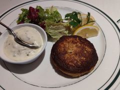 招牌蟹肉饼-Wolfgang’s Steakhouse 沃夫冈牛排馆(上海白玉兰广场店)