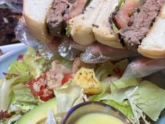 -鲨鱼美式餐厅酒吧Sharky