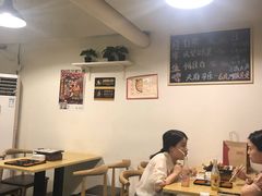 大堂-月半小炉焖烤