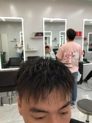 -朗峰专业美发沙龙