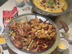 -小鱼小牛·鱼牛干锅·脆鱼火锅(世欧广场店)