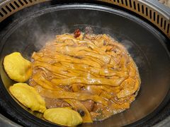 -锅老头海鲜铁锅炖