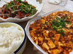 -洪霞餐馆