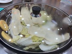 -屯老二农家铁锅炖·行业领军者(梅江店)