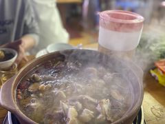 -广味炭炉鸡煲(宝业路分店)
