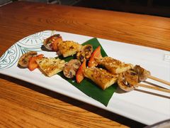 菠萝口蘑串-云海肴·汽锅鸡·云南菜(领展购物广场·中关村店)