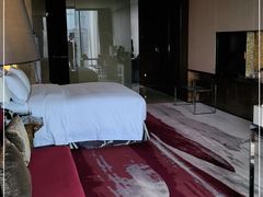 -广州天河希尔顿酒店