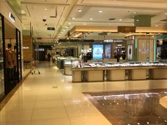 -丽达购物中心(崂山店)