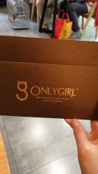 -onlygirl摄影美学馆高端定制(江滩店)