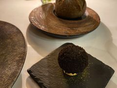 餐前面包配蘑菇粉黄油-三嚥阁 La Villa Restaurant