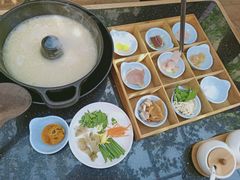 -飞虎过桥米线(翠湖店)