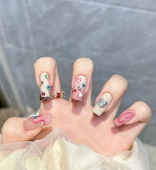 -兔猫ToMoreNails美甲美睫