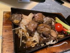 -穹六人间 people 6(岳阳路店)