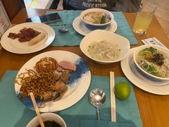 -亚龙湾希尔顿自助餐厅·海鲜·烧烤·沙滩BBQ·现场乐队