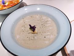 奶油蘑菇汤-阿妮叶李(光谷世界城店)