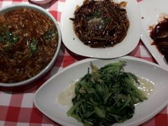 -老上海弄堂菜馆(恒基名人购物中心店)