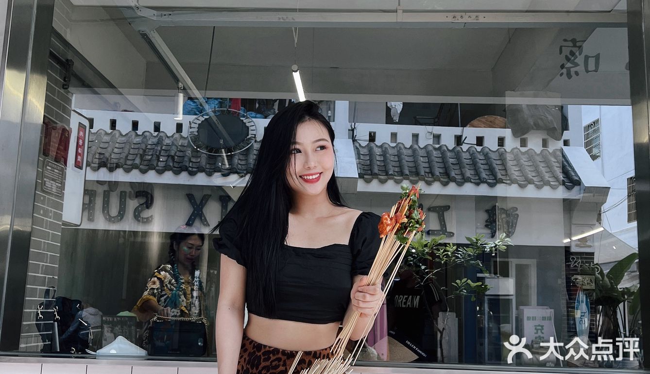 后海旅游美食篇丨后海村里的小曼谷吃串串~