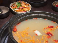 -芸鲜季·云南野生菌餐厅· 云南风物味研社(闵行店)