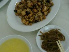 宫保鸡丁和棒渣粥-南磨房食府(燕莎奥特莱斯购物中心店)