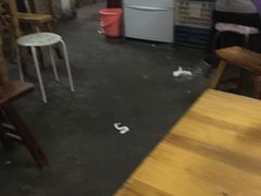-胖子馄饨坊(天目大厦东南)