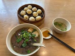 -佬钱湾仔(衣裳街店)