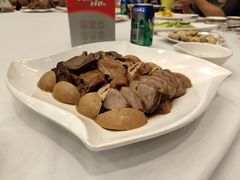 -老船夫婚宴婚庆会馆(延吉路店)
