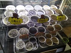 -椰爺爺·椰子冻砵仔糕