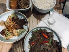 -老乡鸡(融科天地店)