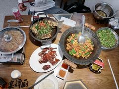 -聚鑫朋酸菜肥肠(九龙仓店)