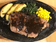 铁板黑胡椒汁牛排-萨莉亚意式餐厅(特力时尚汇店)