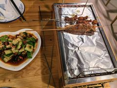 -烤满分·东北烧烤(首经贸店)