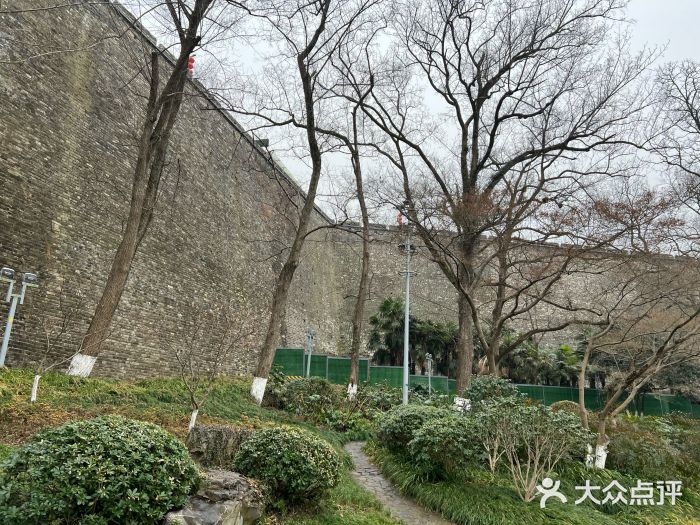 南京城墙景区图片
