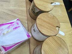 -金诚张妈妈羊汤·驴肉火烧(旧宫佳和园店)