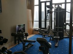 -跃动游泳健身俱乐部(新华传媒店)