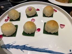 鲜花饼-大理实力希尔顿酒店御璽中餐厅YUXI – CHINESE RESTAURANT