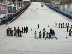 -乔波室内滑雪场