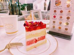 网红西瓜蛋糕-PETIT PARIS 小巴黎(凯德1818店)