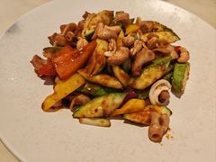 -港丽餐厅(高德置地店)