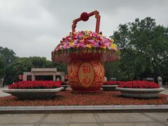 -上海市龙华烈士陵园