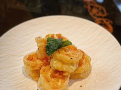 龙井虾仁-杭州西子湖四季酒店·金沙厅