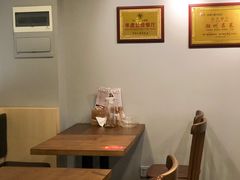 -e公馆鹅肉饭店·潮汕卤鹅(西平店)