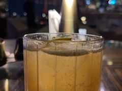 -OZONE 顶楼酒吧(香港丽思卡尔顿酒店)