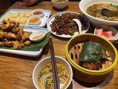 -茶花妹子云南餐厅(传媒大学店)