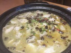 河鲀酸菜鱼-天正河鲀·河豚亭(大连店)