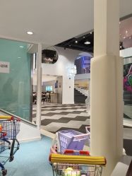-MINI MARS 脚下的城市乐园·餐饮·派对(静安江宁店)